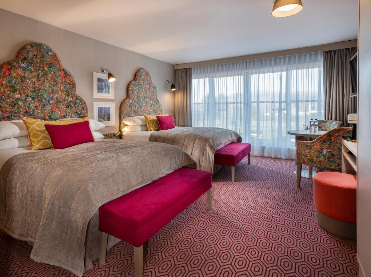 Four Seasons Hotel, คาร์ลิงฟอร์ด ภายนอก รูปภาพ